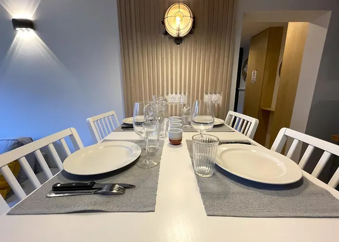 Ancely Neuf Deco Aero - Parking Gratuit - Proche Blagnac Apartment *