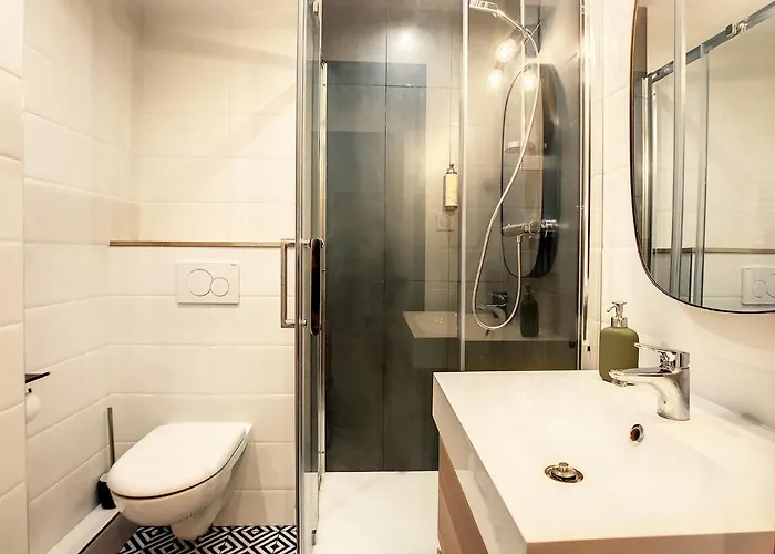 Apartment Ancely Neuf Deco Aero - Parking Gratuit - Proche Blagnac *