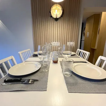 Ancely Neuf Déco Aéro - Parking Gratuit - Proche Blagnac Appartamento *